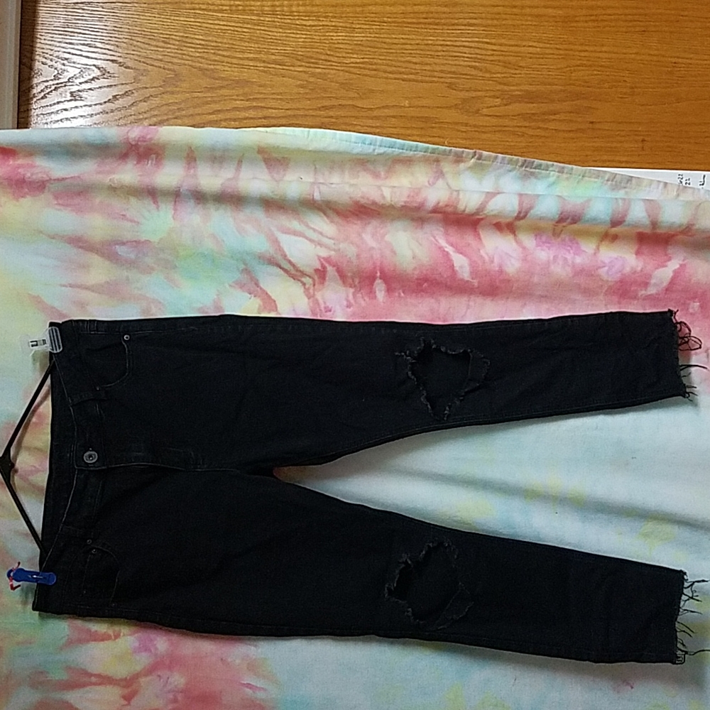 Rue 21 black pants with knee holes